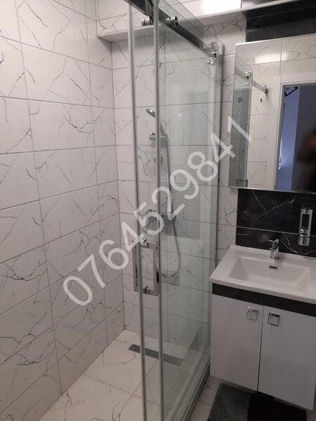 Vitan-Barzesti zona Rin Grand Hotel, bl.2022, vis a vis Parcul Vacaresti