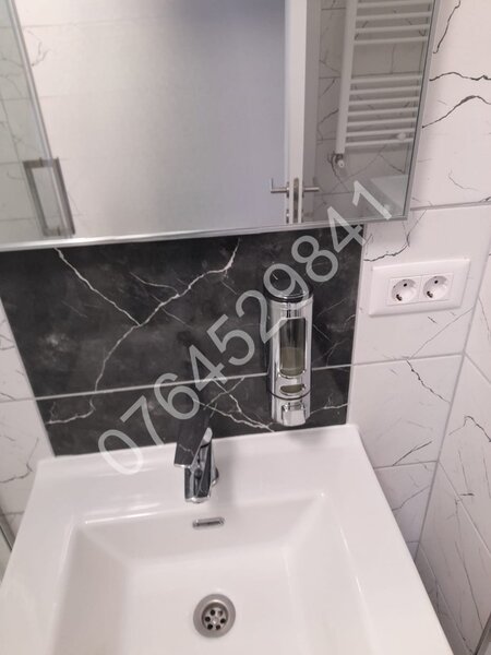 Vitan-Barzesti zona Rin Grand Hotel, bl.2022, vis a vis Parcul Vacaresti